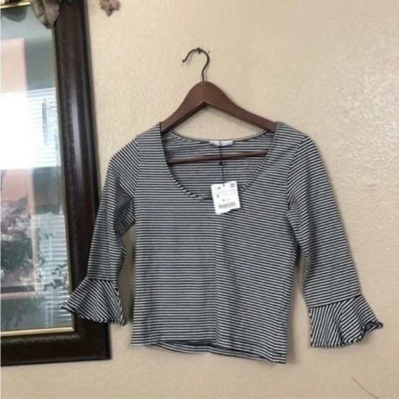 Zara Tops - NWT Zara Striped Crop Large Ruffle Bell Sleeve Top Size Small